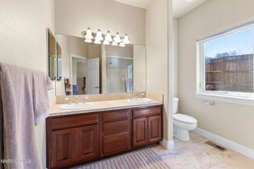 10129 Indian Ridge, Reno, Nevada 89511, 5 Bedrooms Bedrooms, ,4 BathroomsBathrooms,Residential,Residential,Indian Ridge,260002389