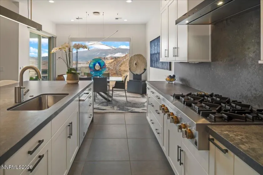 9032 Iron Sky, Reno, Nevada 89523, 4 Bedrooms Bedrooms, ,5 BathroomsBathrooms,Residential,Residential,Iron Sky,260002391