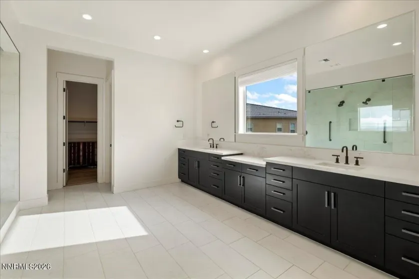 9032 Iron Sky, Reno, Nevada 89523, 4 Bedrooms Bedrooms, ,5 BathroomsBathrooms,Residential,Residential,Iron Sky,260002391