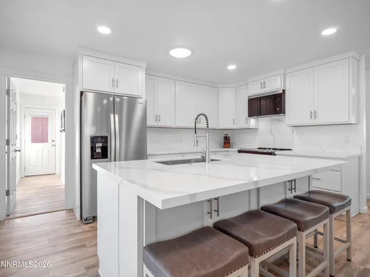 1324 Downs, Minden, Nevada 89423, 4 Bedrooms Bedrooms, ,3 BathroomsBathrooms,Residential,Residential,Downs,260002393