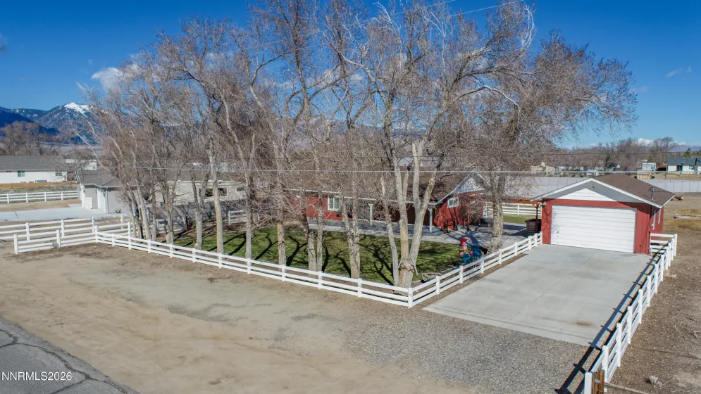 1324 Downs, Minden, Nevada 89423, 4 Bedrooms Bedrooms, ,3 BathroomsBathrooms,Residential,Residential,Downs,260002393