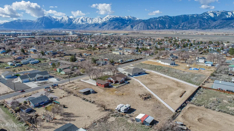 1324 Downs, Minden, Nevada 89423, 4 Bedrooms Bedrooms, ,3 BathroomsBathrooms,Residential,Residential,Downs,260002393