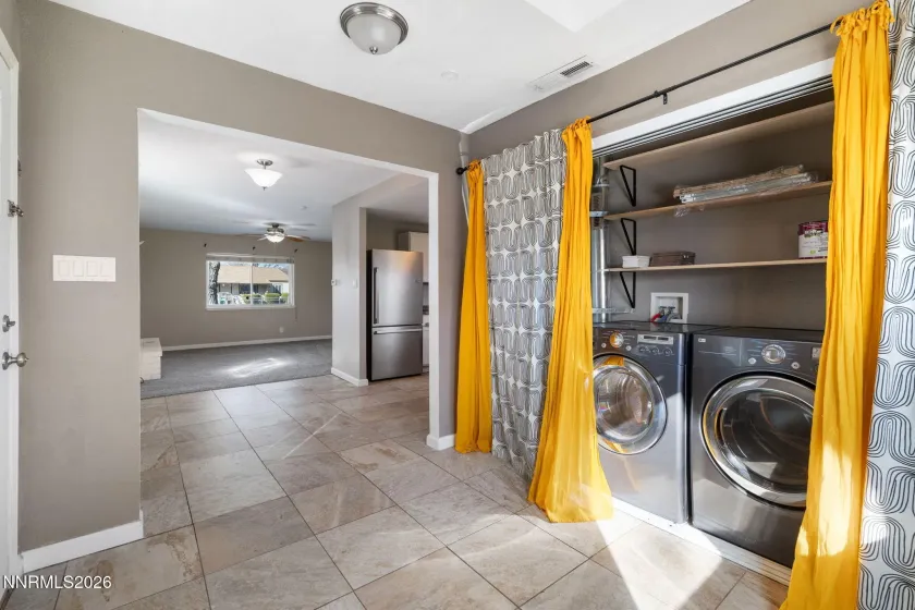 1108 1st, Sparks, Nevada 89431, 2 Bedrooms Bedrooms, ,1 BathroomBathrooms,Residential,Residential,1st,260002394