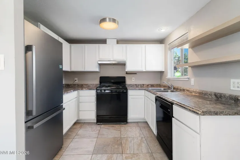 1108 1st, Sparks, Nevada 89431, 2 Bedrooms Bedrooms, ,1 BathroomBathrooms,Residential,Residential,1st,260002394