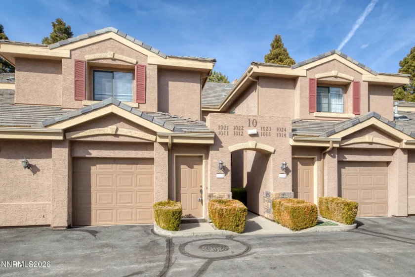 900 Meadows, Reno, Nevada 89521, 2 Bedrooms Bedrooms, ,2 BathroomsBathrooms,Residential,Residential,Meadows,260002399