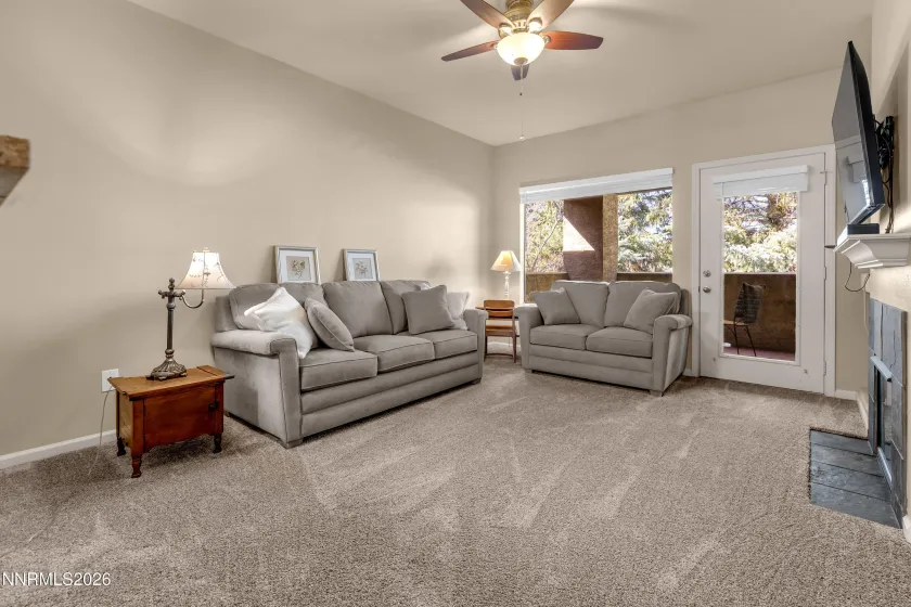 900 Meadows, Reno, Nevada 89521, 2 Bedrooms Bedrooms, ,2 BathroomsBathrooms,Residential,Residential,Meadows,260002399