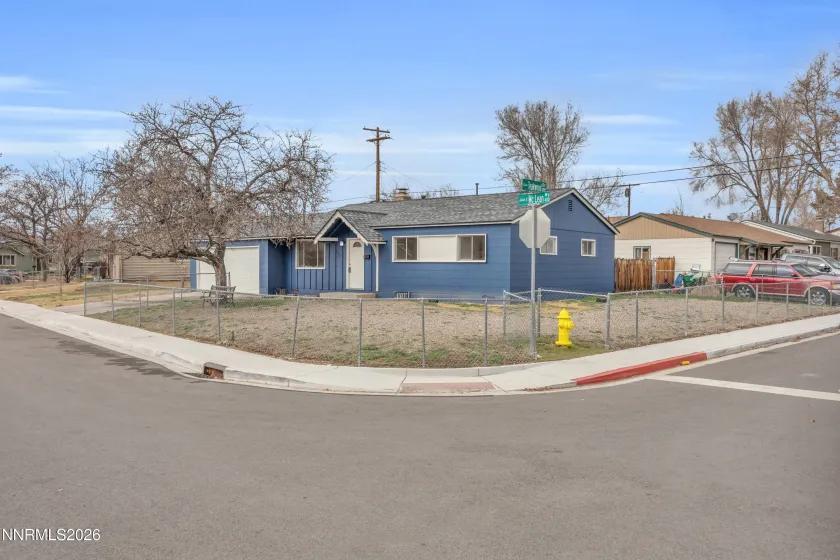 480 Mc Lean, Sparks, Nevada 89431, 3 Bedrooms Bedrooms, ,2 BathroomsBathrooms,Residential,Residential,Mc Lean,260002023