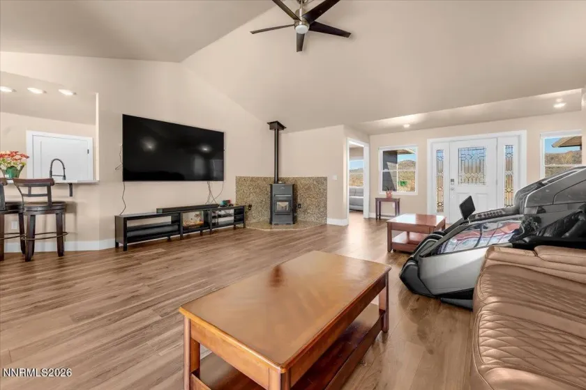 15355 Elkhorn, Reno, Nevada 89506, 4 Bedrooms Bedrooms, ,2 BathroomsBathrooms,Residential,Residential,Elkhorn,260002401