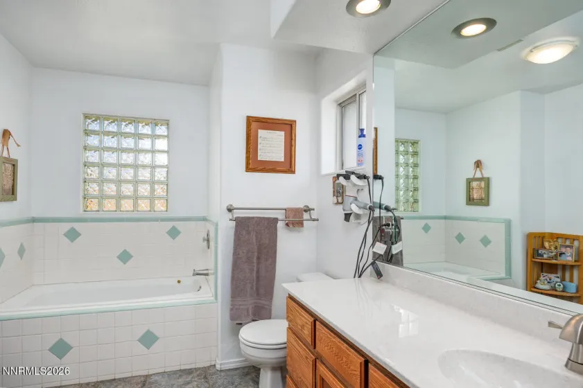 280 Hunter Park, Fallon, Nevada 89406, 4 Bedrooms Bedrooms, ,3 BathroomsBathrooms,Residential,Residential,Hunter Park,260002402