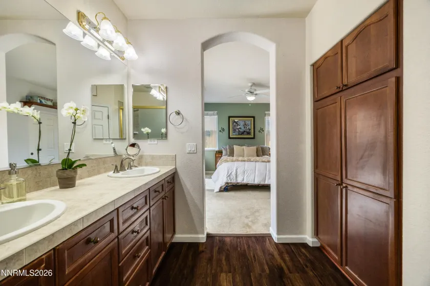 10380 Rosemount, Reno, Nevada 89521, 3 Bedrooms Bedrooms, ,2 BathroomsBathrooms,Residential,Residential,Rosemount,260002405