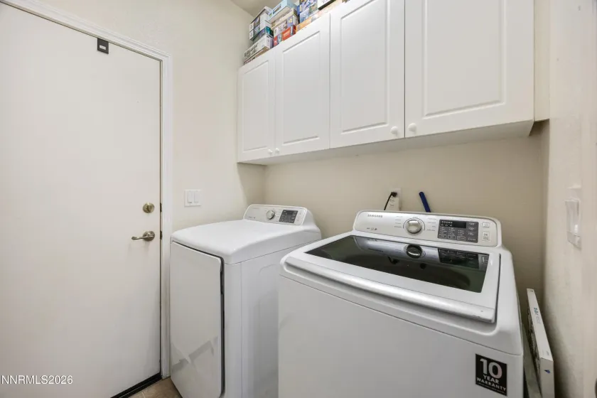 10380 Rosemount, Reno, Nevada 89521, 3 Bedrooms Bedrooms, ,2 BathroomsBathrooms,Residential,Residential,Rosemount,260002405