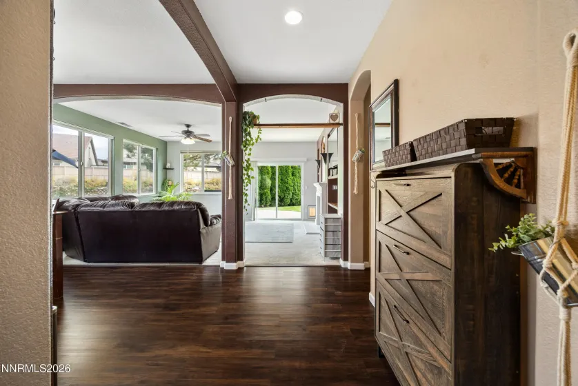 10380 Rosemount, Reno, Nevada 89521, 3 Bedrooms Bedrooms, ,2 BathroomsBathrooms,Residential,Residential,Rosemount,260002405