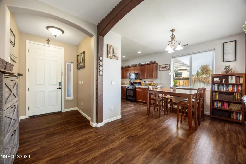 10380 Rosemount, Reno, Nevada 89521, 3 Bedrooms Bedrooms, ,2 BathroomsBathrooms,Residential,Residential,Rosemount,260002405