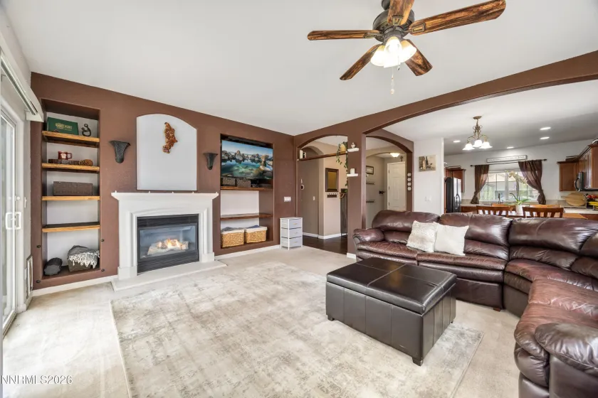 10380 Rosemount, Reno, Nevada 89521, 3 Bedrooms Bedrooms, ,2 BathroomsBathrooms,Residential,Residential,Rosemount,260002405