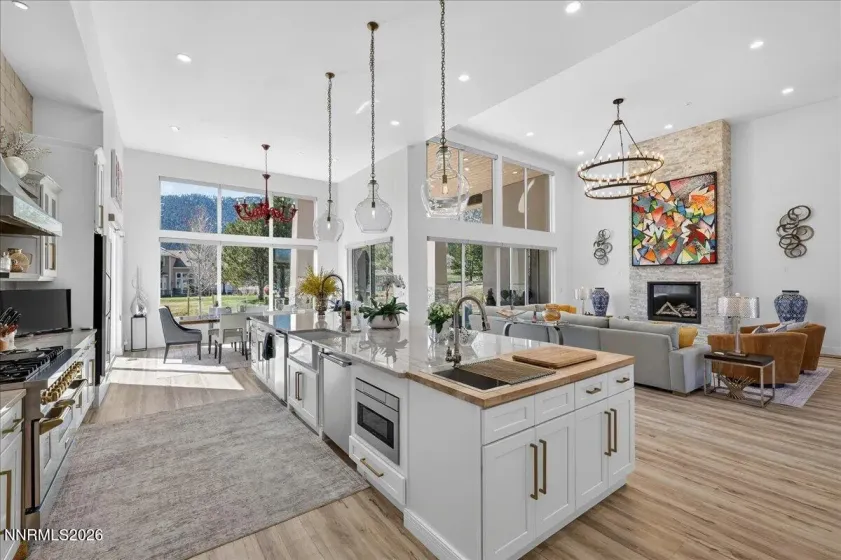 2431 Genoa Aspen, Genoa, Nevada 89411, 4 Bedrooms Bedrooms, ,5 BathroomsBathrooms,Residential,Residential,Genoa Aspen,260002407