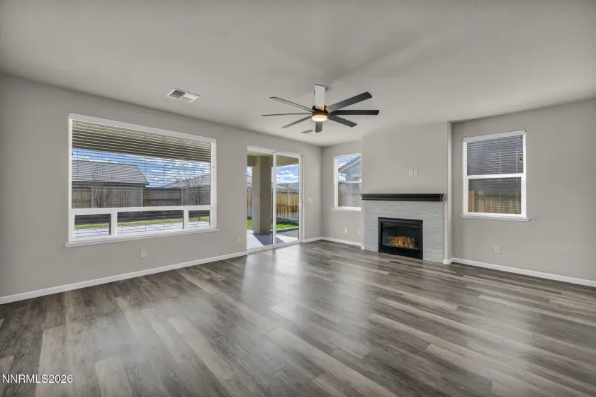 1038 Garden Pond, Spanish Springs, Nevada 89441, 4 Bedrooms Bedrooms, ,2 BathroomsBathrooms,Residential,Residential,Garden Pond,260002408