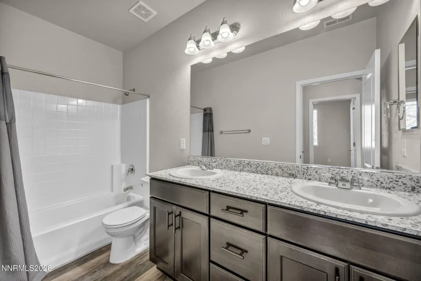 1038 Garden Pond, Spanish Springs, Nevada 89441, 4 Bedrooms Bedrooms, ,2 BathroomsBathrooms,Residential,Residential,Garden Pond,260002408