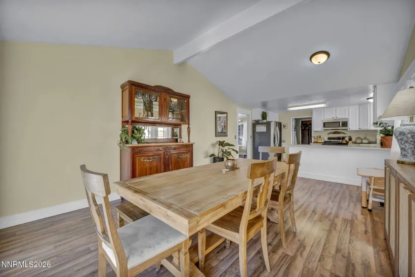 3214 Valley Forge, Sparks, Nevada 89431, 3 Bedrooms Bedrooms, ,2 BathroomsBathrooms,Residential,Residential,Valley Forge,260002409