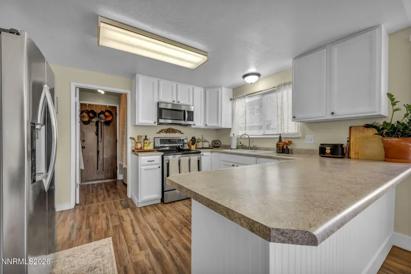 3214 Valley Forge, Sparks, Nevada 89431, 3 Bedrooms Bedrooms, ,2 BathroomsBathrooms,Residential,Residential,Valley Forge,260002409