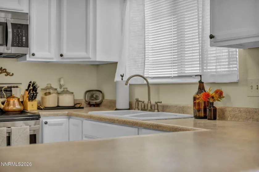 3214 Valley Forge, Sparks, Nevada 89431, 3 Bedrooms Bedrooms, ,2 BathroomsBathrooms,Residential,Residential,Valley Forge,260002409