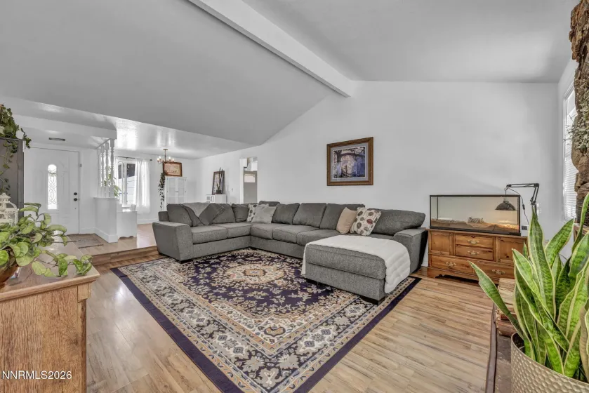 3214 Valley Forge, Sparks, Nevada 89431, 3 Bedrooms Bedrooms, ,2 BathroomsBathrooms,Residential,Residential,Valley Forge,260002409