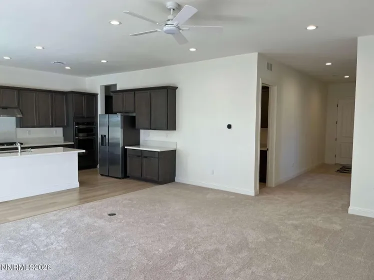 7494 Fallen Grove, Sparks, Nevada 89441, 3 Bedrooms Bedrooms, ,3 BathroomsBathrooms,Residential,Residential,Fallen Grove,260002411