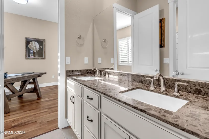 9535 Stony Hill, Reno, Nevada 89521, 5 Bedrooms Bedrooms, ,4 BathroomsBathrooms,Residential,Residential,Stony Hill,260002412