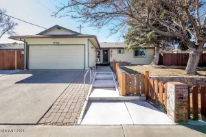 1495 Exeter, Reno, Nevada 89503, 3 Bedrooms Bedrooms, ,2 BathroomsBathrooms,Residential,Residential,Exeter,260002413