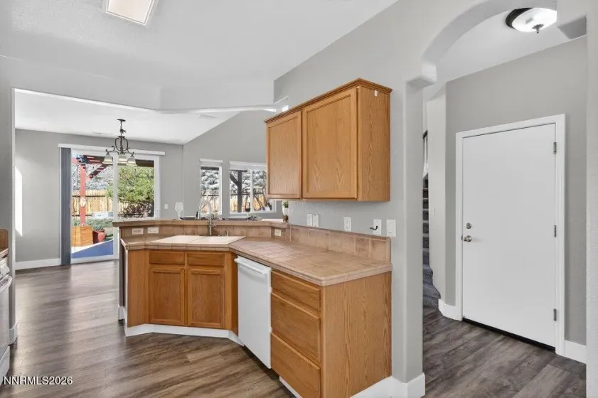 2433 Crestone, Reno, Nevada 89523, 4 Bedrooms Bedrooms, ,3 BathroomsBathrooms,Residential,Residential,Crestone,260002415