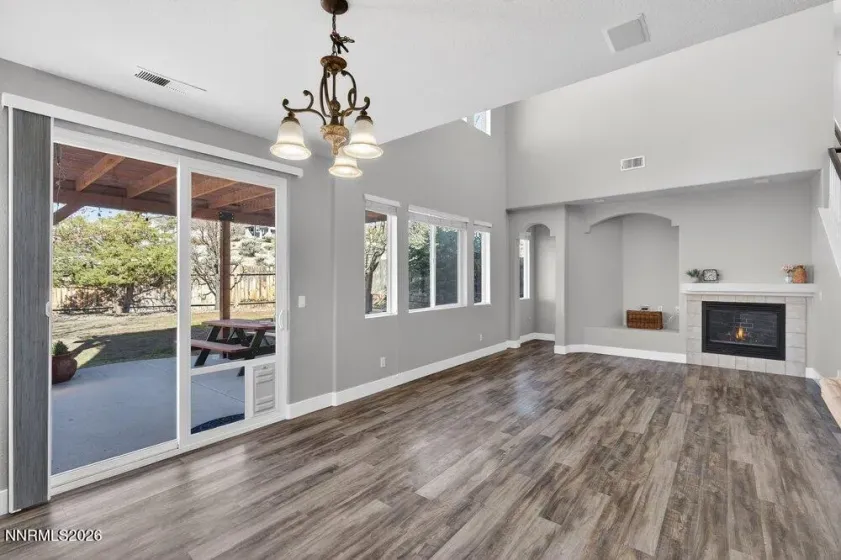 2433 Crestone, Reno, Nevada 89523, 4 Bedrooms Bedrooms, ,3 BathroomsBathrooms,Residential,Residential,Crestone,260002415