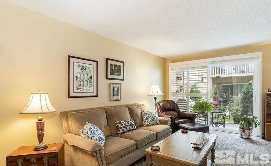 2300 Dickerson, Reno, Nevada 89503, 2 Bedrooms Bedrooms, ,2 BathroomsBathrooms,Residential Lease,Manufactured,Dickerson,260002414