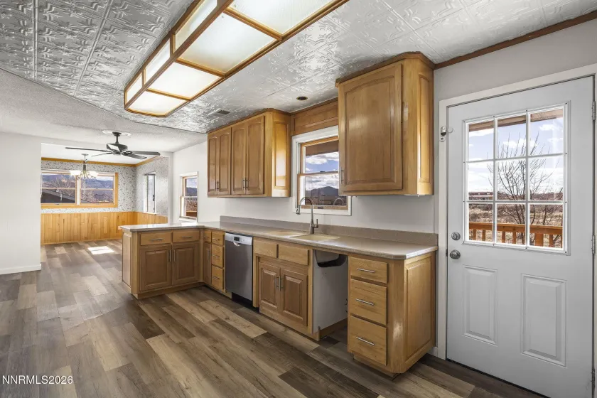 3722 Lyla, Carson City, Nevada 89705, 6 Bedrooms Bedrooms, ,4 BathroomsBathrooms,Residential,Residential,Lyla,260002416