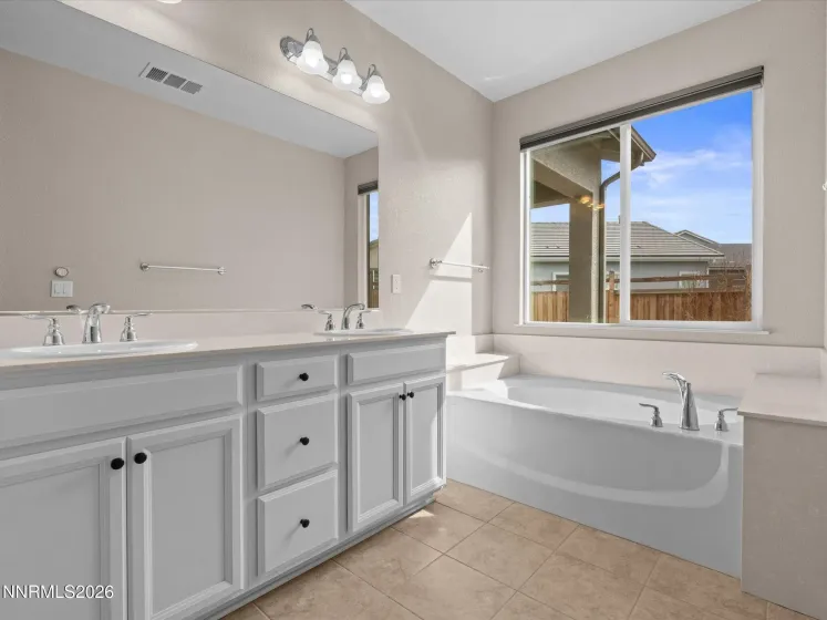 6572 Angels Orchard, Sparks, Nevada 89436, 4 Bedrooms Bedrooms, ,2 BathroomsBathrooms,Residential,Residential,Angels Orchard,260002419