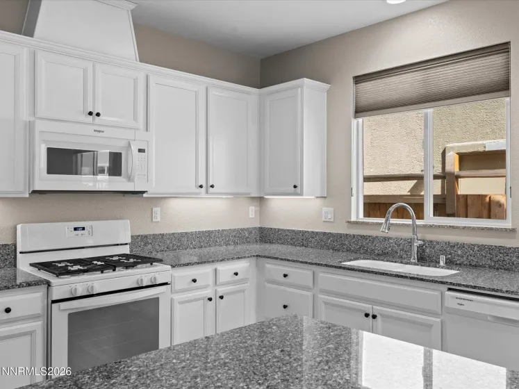 6572 Angels Orchard, Sparks, Nevada 89436, 4 Bedrooms Bedrooms, ,2 BathroomsBathrooms,Residential,Residential,Angels Orchard,260002419