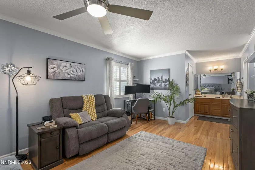 2227 Valencia, Sparks, Nevada 89434, 3 Bedrooms Bedrooms, ,2 BathroomsBathrooms,Residential,Residential,Valencia,260002424