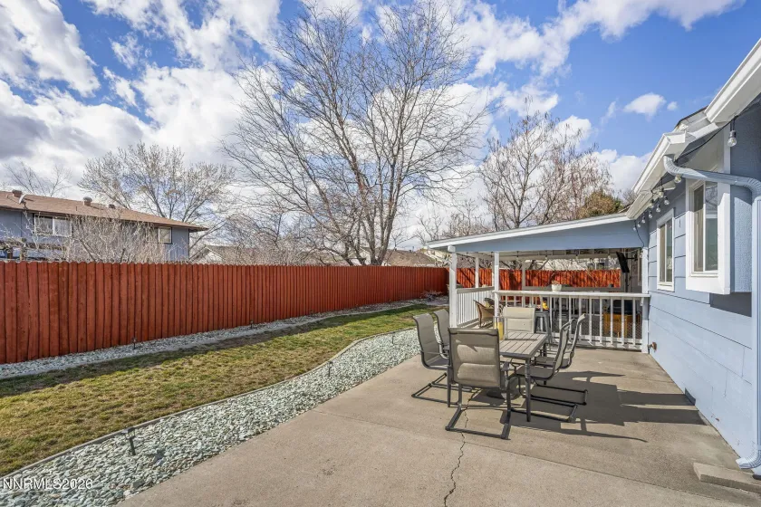 2227 Valencia, Sparks, Nevada 89434, 3 Bedrooms Bedrooms, ,2 BathroomsBathrooms,Residential,Residential,Valencia,260002424