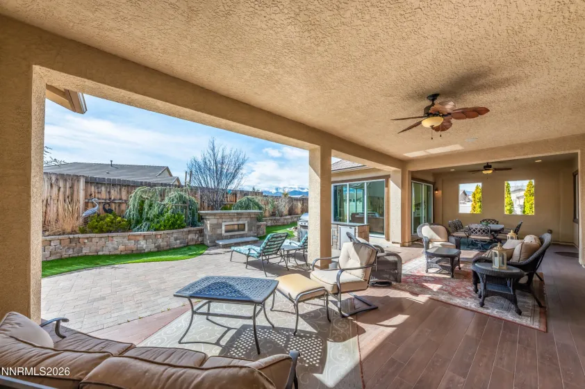 2170 Arpagos, Reno, Nevada 89521, 2 Bedrooms Bedrooms, ,3 BathroomsBathrooms,Residential,Residential,Arpagos,260002425