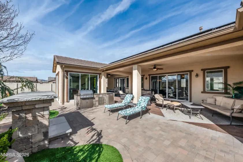 2170 Arpagos, Reno, Nevada 89521, 2 Bedrooms Bedrooms, ,3 BathroomsBathrooms,Residential,Residential,Arpagos,260002425