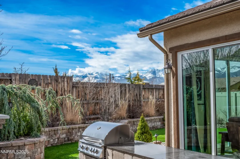 2170 Arpagos, Reno, Nevada 89521, 2 Bedrooms Bedrooms, ,3 BathroomsBathrooms,Residential,Residential,Arpagos,260002425