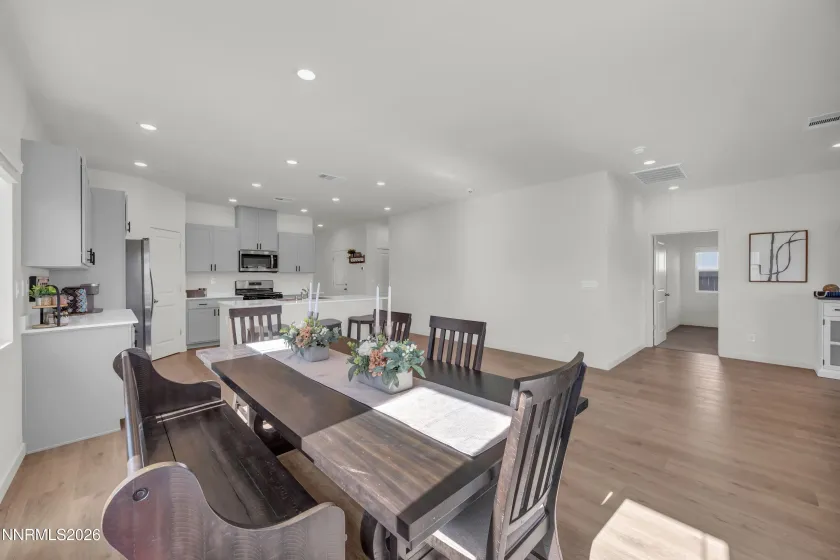 7558 Grassy Plains, Reno, Nevada 89506, 4 Bedrooms Bedrooms, ,2 BathroomsBathrooms,Residential,Residential,Grassy Plains,260002426