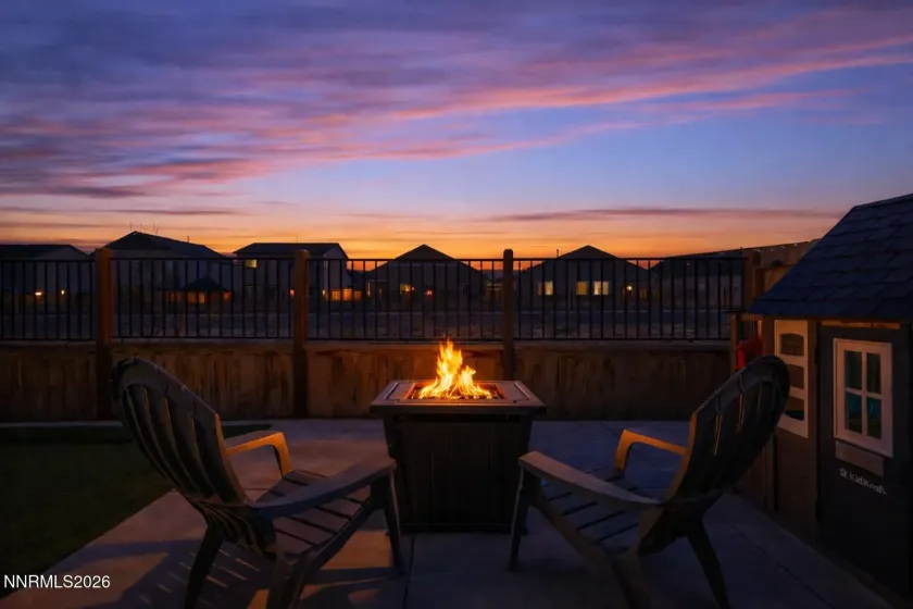 7558 Grassy Plains, Reno, Nevada 89506, 4 Bedrooms Bedrooms, ,2 BathroomsBathrooms,Residential,Residential,Grassy Plains,260002426