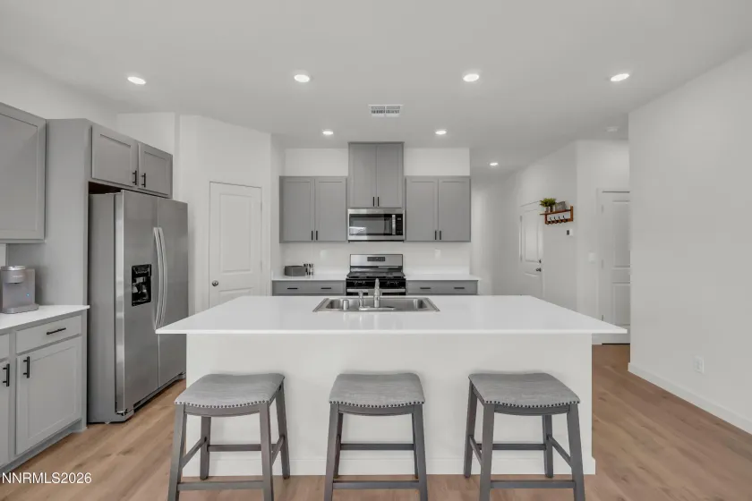 7558 Grassy Plains, Reno, Nevada 89506, 4 Bedrooms Bedrooms, ,2 BathroomsBathrooms,Residential,Residential,Grassy Plains,260002426