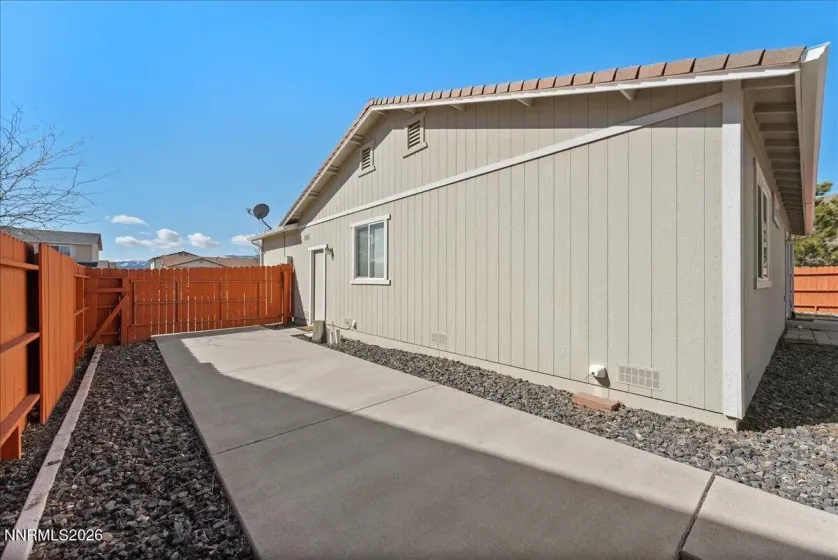 17745 Honey Locust, Reno, Nevada 89508, 3 Bedrooms Bedrooms, ,2 BathroomsBathrooms,Residential,Residential,Honey Locust,260002427