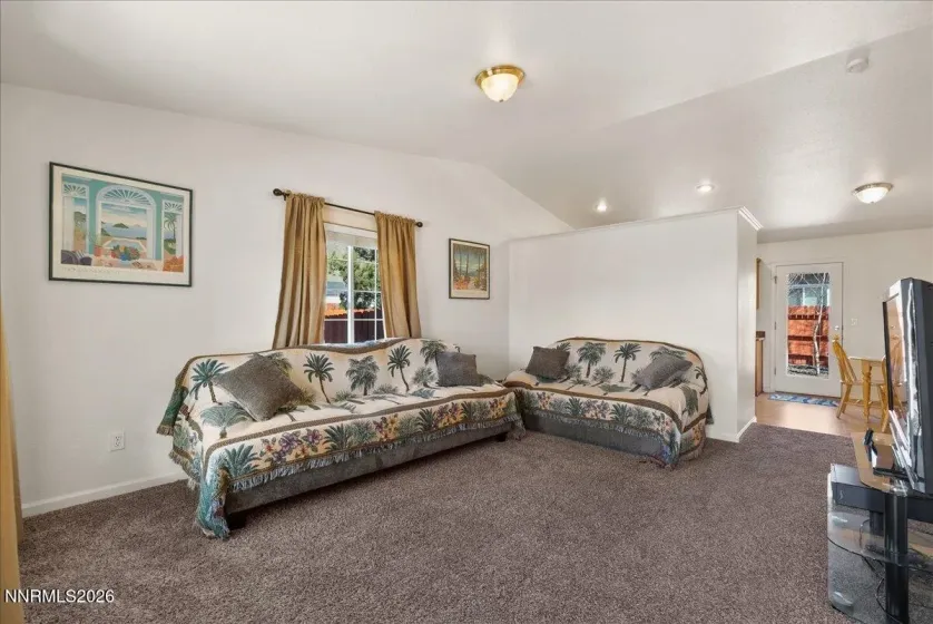 17745 Honey Locust, Reno, Nevada 89508, 3 Bedrooms Bedrooms, ,2 BathroomsBathrooms,Residential,Residential,Honey Locust,260002427