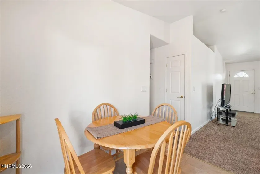 17745 Honey Locust, Reno, Nevada 89508, 3 Bedrooms Bedrooms, ,2 BathroomsBathrooms,Residential,Residential,Honey Locust,260002427