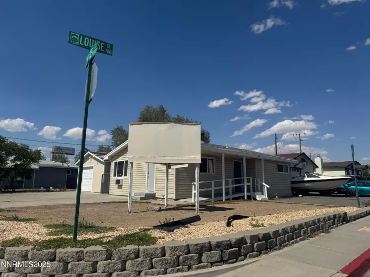 795 Louise, Reno, Nevada 89502, ,Commercial Sale,Residential,Louise,260002430