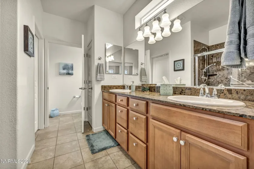 865 Larrimore, Reno, Nevada 89523, 2 Bedrooms Bedrooms, ,2 BathroomsBathrooms,Residential,Residential,Larrimore,260002432