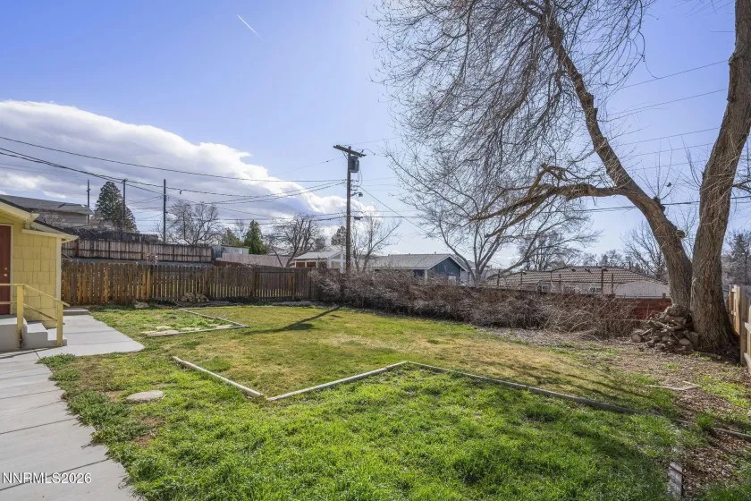 1720 Grandview, Reno, Nevada 89503, 3 Bedrooms Bedrooms, ,1 BathroomBathrooms,Residential,Residential,Grandview,260002435