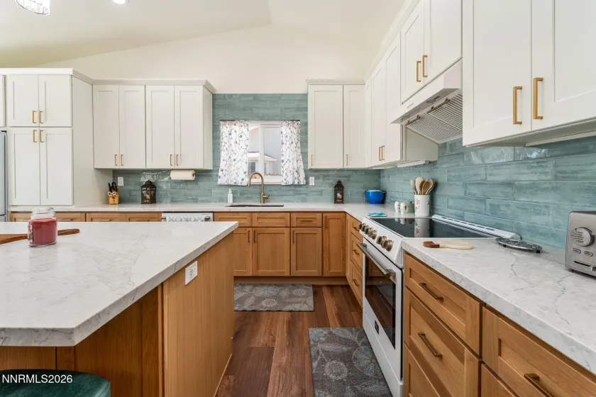 1430 Talon, Sparks, Nevada 89441, 3 Bedrooms Bedrooms, ,3 BathroomsBathrooms,Residential,Residential,Talon,260002446