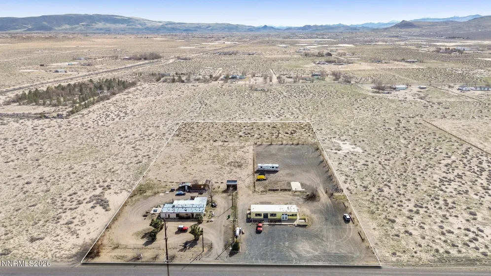 1375 Fir, Silver Springs, Nevada 89429, ,Commercial Sale,Residential,Fir,260002431